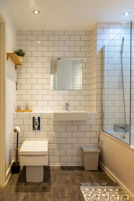 Natural Light City Center Pad Birmingham Exterior photo